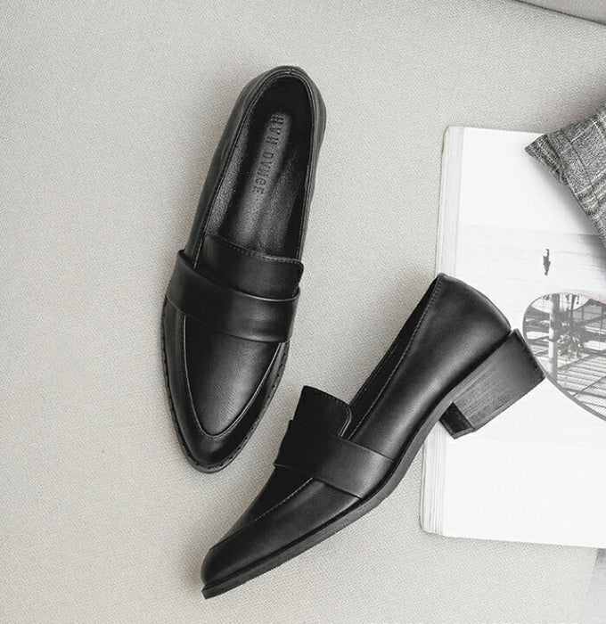 【7日内出荷】【4cmヒール】ローファー パンプス プレーン レディース 歩きやすい 疲れない 走れる 厚底 4cmヒール PU ポインテッドトゥ チャンキーヒール 美脚 靴 黒 柔らかい エナメル スムース きれいめ オフィス 通勤 立ち仕事 入学式 卒業式 ママコーデ おしゃれ