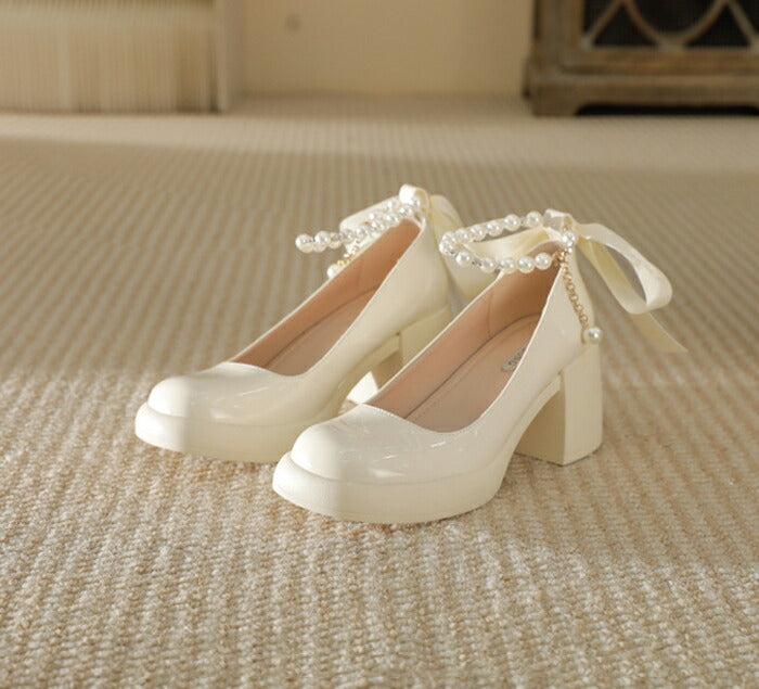 【7日内出荷】【7cmヒール】パンプス パール レディース 太ヒール リボン ウェディング メリージェーン ストラップ 痛くない 歩きやすい 疲れない エナメル 厚底 パーティー お呼ばれ 二次会 入学式 卒業式 おしゃれ  安定感 美脚 白 黒 23.0-25.0cm