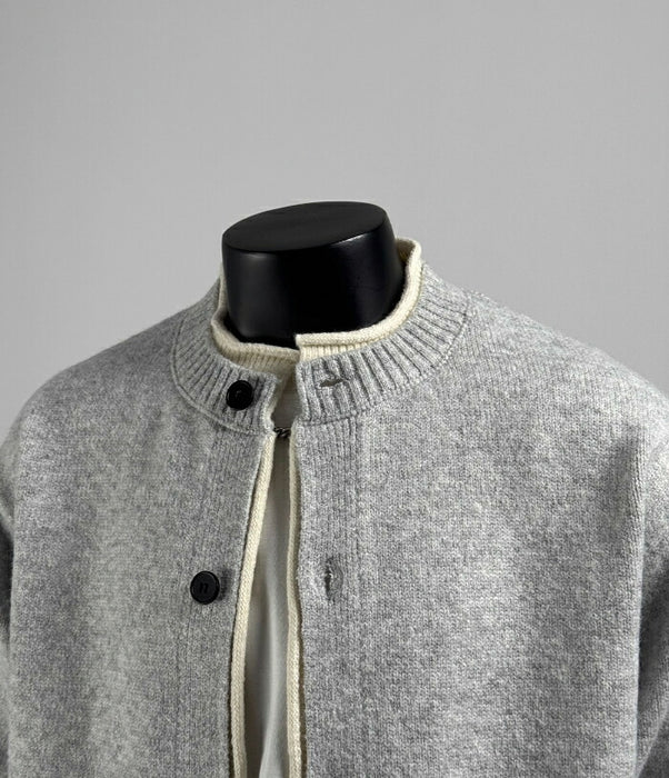 ニットジャケット メンズ 秋冬 カーディガン 厚手 スタンドカラー ニットブルゾン アウター トップス レイヤード風 重ね着風 ボタンフロント 長袖 ゆったり ビッグシルエット カジュアル シンプル 無地 おしゃれ かっこいい 男性 グレー 黒