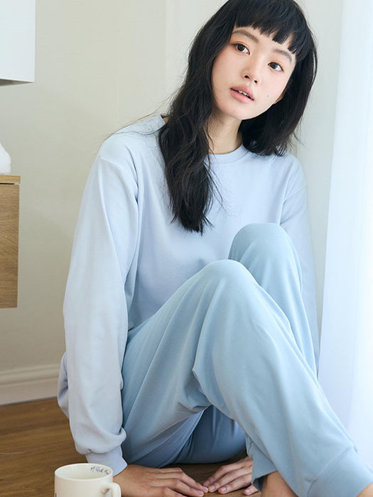 【7日内出荷】【2点セット 】ルームウェア レディース 無地 パジャマ 長袖 可愛い ゆったり 寝巻き 部屋着 秋 冬 春 夏 女性 中学生 高校生 セットアップ 韓国 カジュアル シンプル トップス 長ズボン ナイトウェア 大きいサイズ おしゃれ 大人 入院 旅行 外出 修学旅行 新生活 プレゼント ギフト M L