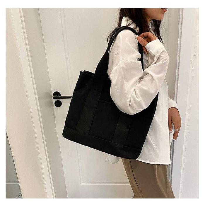 【7日内出荷】レディース トートバッグ 帆布キャンバス A4対応 大容量 斜め掛け 軽量 ファスナー付き 無地 シンプル おしゃれ マザーズバッグ 通勤 通学