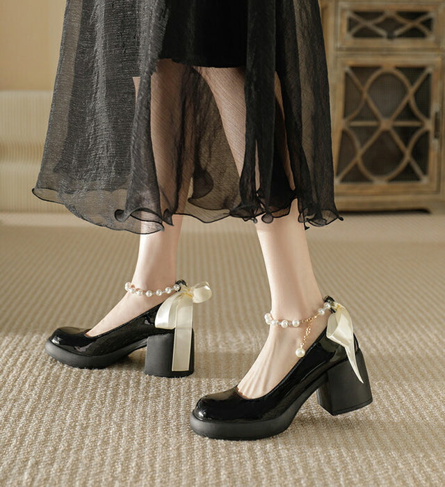 【7日内出荷】【7cmヒール】パンプス パール レディース 太ヒール リボン ウェディング メリージェーン ストラップ 痛くない 歩きやすい 疲れない エナメル 厚底 パーティー お呼ばれ 二次会 入学式 卒業式 おしゃれ  安定感 美脚 白 黒 23.0-25.0cm
