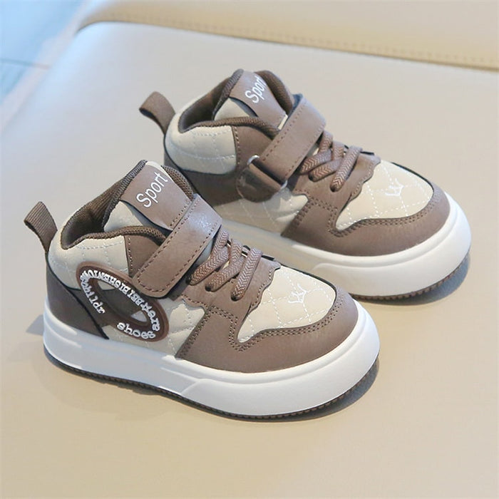 【7日内出荷】キッズ スニーカー 幼児 子供靴 ピンク ブラウン 黒 スポーツシューズ 子供 シューズ 子ども 秋 きれいめ 運動靴 歩きやすい キッズ シューズ 女の子 男の子 小学生 外出 滑り止め 屈曲性 柔らかい 疲れない アウトドア 滑りにくい 子供 スニーカー 14 15 16 17 18 19cm