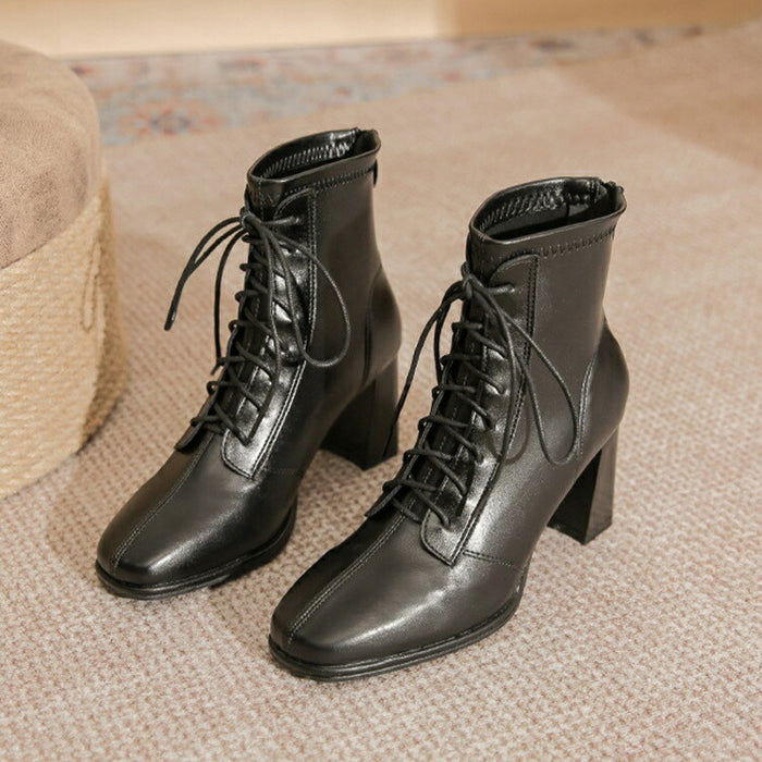 【7日内出荷】【7cmヒール】 ハイカット ショートブーツ レディース レースアップ ブーツ 編み上げ 太ヒール ファスナー付き 靴 女生 美脚 PU 無地 痛くない 履きやすい 歩きやすい 軽量 シンプル カジュアル 通勤 通学 おしゃれ 靴 袴 秋 きれいめ 女性 大人 寒さ対策 冬用 旅行 冬 発表会