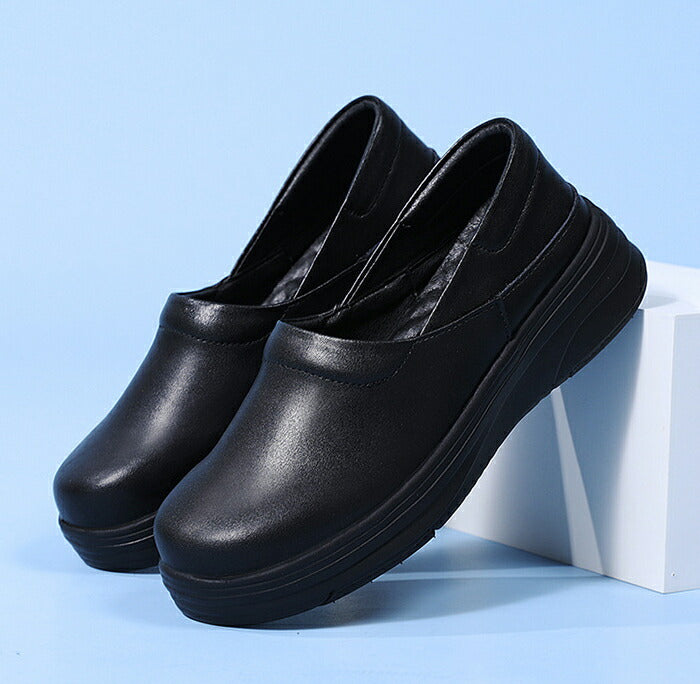 【7日内出荷】ナースシューズ  疲れにくい 軽量 静音 スリッポン 白 レディース メンズ 滑らない 通気性 軽い クッション性 衝撃吸収 介護シューズ 室内履き 作業靴 医療用 防滑 清掃 病院 看護師 介護士 立ち仕事 ナース 男女兼用 ブラック ホワイト