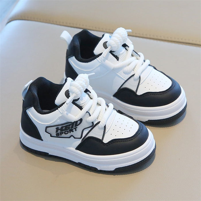 【7日内出荷】子供 スニーカー 14cm シューズ 子ども 秋 きれいめ 運動靴 歩きやすい 黄 青 黒 キッズ スニーカー 幼児 スポーツシューズ 子供 キッズ シューズ 女の子 男の子 小学生 外出 滑り止め 屈曲性 柔らかい 疲れない アウトドア 滑りにくい 子供靴 15 16 17 18 19cm