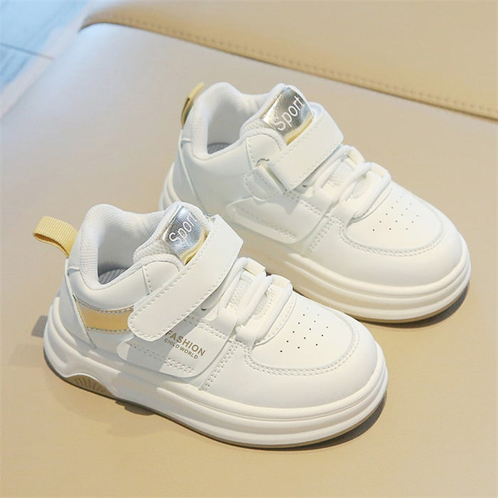 【7日内出荷】子供靴 キッズ スニーカー 幼児 シューズ キッズ シューズ 女の子 男の子 スポーツシューズ 子供 白 黒 赤 ブラウン きれいめ 運動靴 子ども 歩きやすい 小学生 外出 滑り止め 屈曲性 柔らかい 疲れない アウトドア 滑りにくい 14-19.5cm