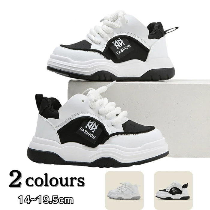 【7日内出荷】きれいめ 運動靴 白 黒 子ども 歩きやすい 子供靴 キッズ スニーカー 幼児 シューズ スポーツシューズ 子供 キッズ シューズ 女の子 男の子 小学生 外出 滑り止め 屈曲性 柔らかい 疲れない アウトドア 滑りにくい 子供 スニーカー