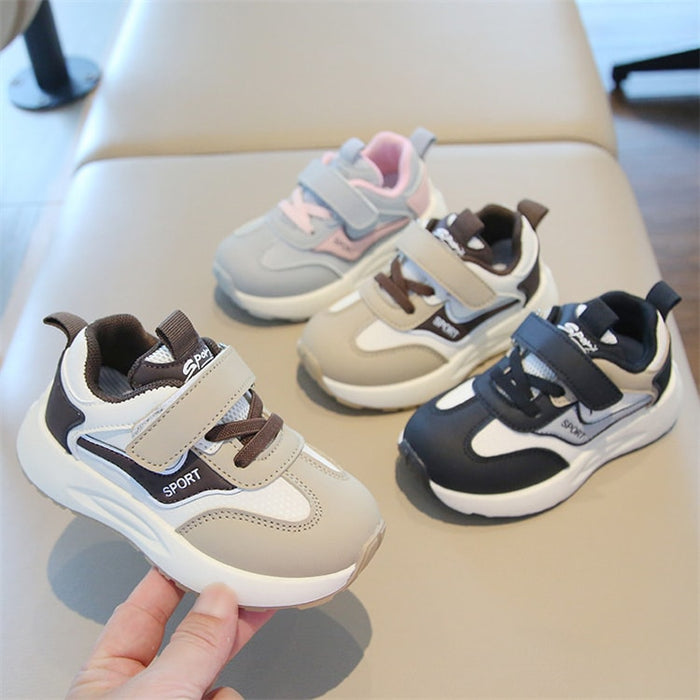 【7日内出荷】子ども 歩きやすい 子供靴 キッズ スニーカー 幼児 シューズ きれいめ 運動靴 グレー カーキ 黒 スポーツシューズ 子供 キッズ シューズ 女の子 男の子 小学生 外出 滑り止め 屈曲性 柔らかい 疲れない アウトドア 滑りにくい 子供 スニーカー 14 15 16 17 18 19cm