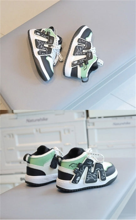 【7日内出荷】子ども 歩きやすい 子供靴 キッズ スニーカー 幼児 シューズ スポーツシューズ 子供 黒 ブラウン ピンク きれいめ 運動靴 キッズ シューズ 女の子 男の子 小学生 外出 滑り止め 屈曲性 柔らかい 疲れない アウトドア 滑りにくい 14-19.5cm