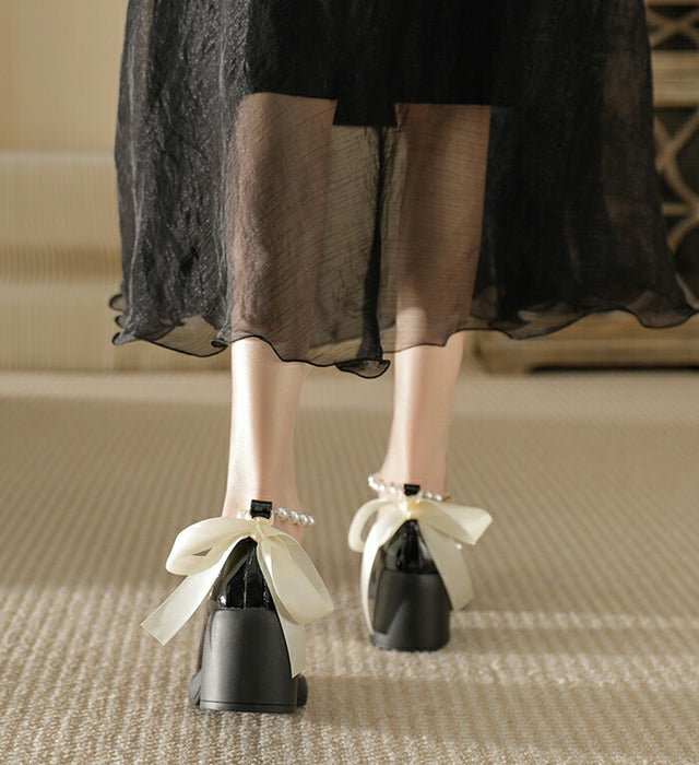 【7日内出荷】【7cmヒール】パンプス パール レディース 太ヒール リボン ウェディング メリージェーン ストラップ 痛くない 歩きやすい 疲れない エナメル 厚底 パーティー お呼ばれ 二次会 入学式 卒業式 おしゃれ  安定感 美脚 白 黒 23.0-25.0cm