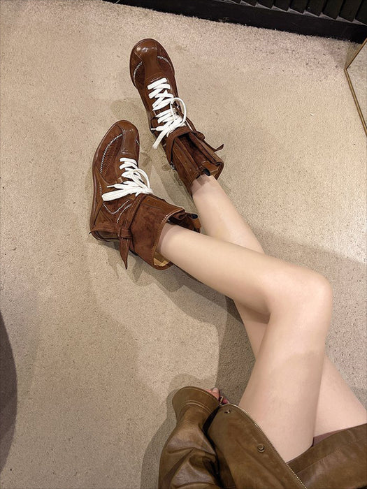 【7日内出荷】ショートブーツ レディース レースアップ 高校生 中学生 PU ブーツ エンジニアブーツ 安定感 太ヒール 厚底 ラウンドトゥ 黒 ブラック ブラウン 仕事 原宿系 韓国 通勤 学生 通学 美脚 歩きやすい 疲れない 痛くない シンプル おしゃれ 大きいサイズ 22.5cm-25.5cm 春夏秋冬